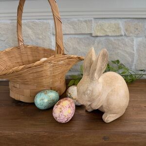 Rustic wooden Bunny Figurine - Neutral Beige - Home Accents